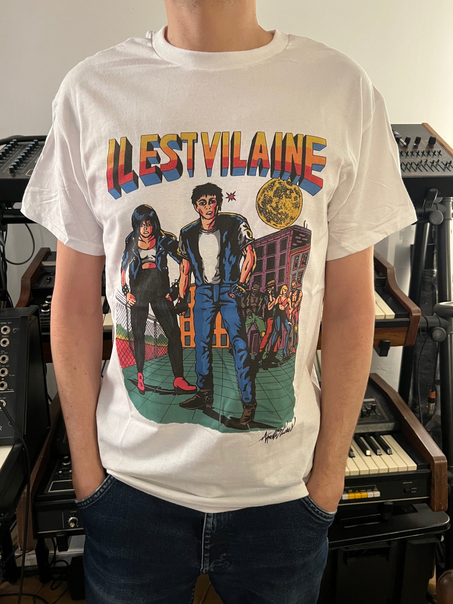 T-shirt Il Est Vilaine